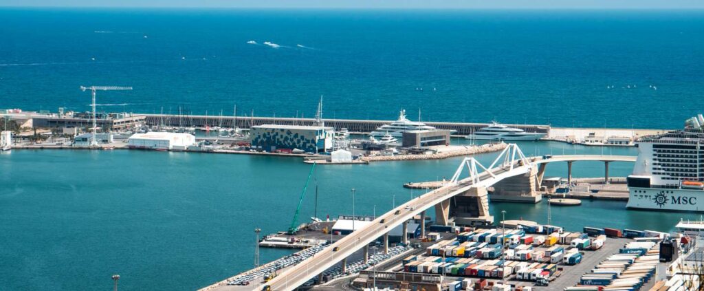 بندر صحار عمان - شرکت مدیریت صادرات چابک تجارت مهر ایرانیان